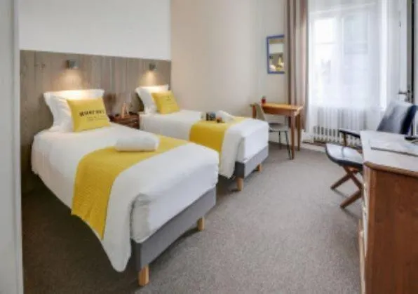 Hotel D'Angleterre Roscoff 2*,